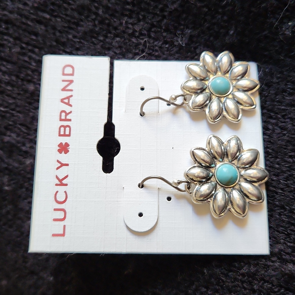 Silver and turquoise flower earrings NWT